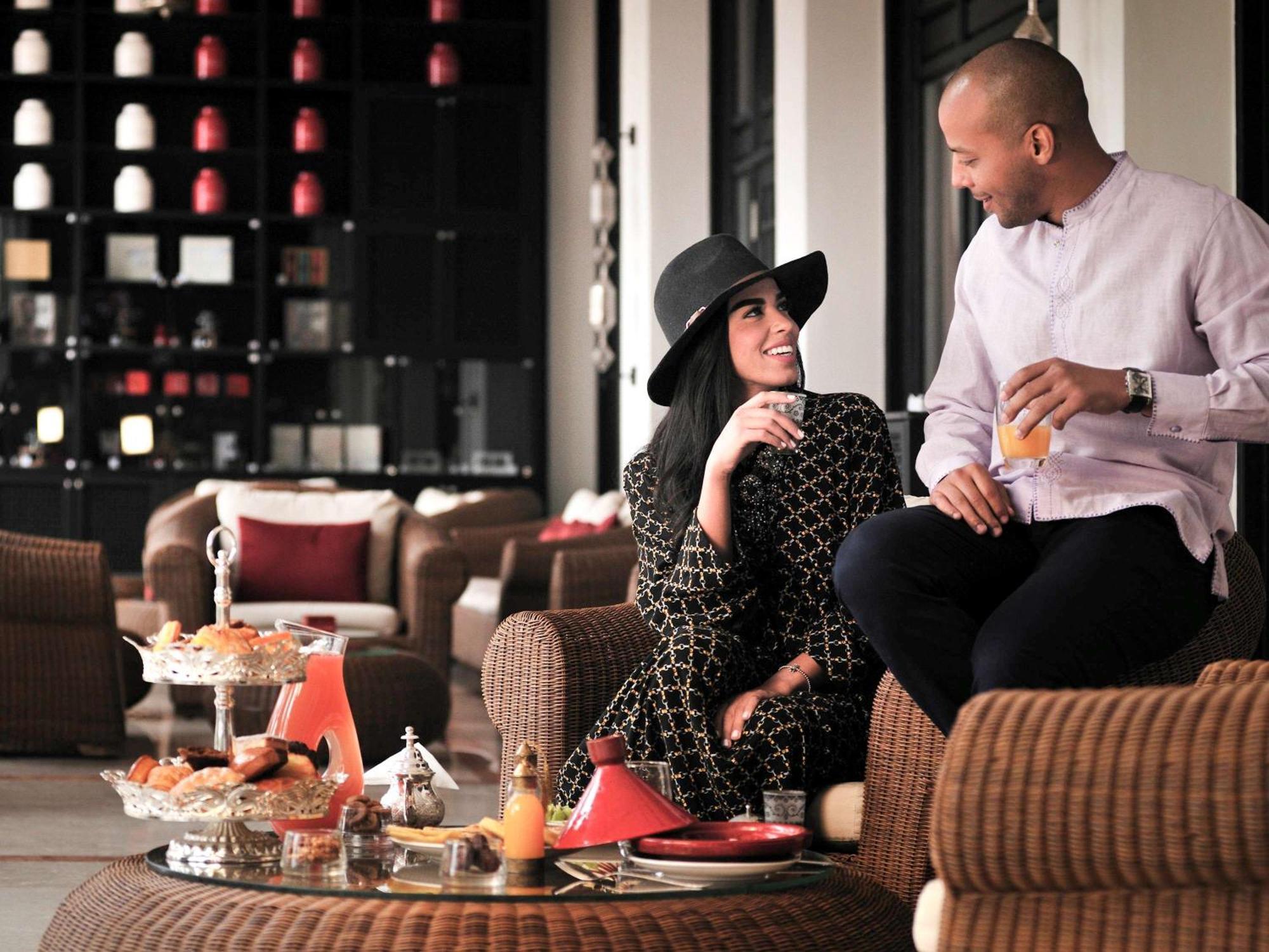 소피텔 마라케시 라운지&스파 외부 사진 The Lounge at the airport