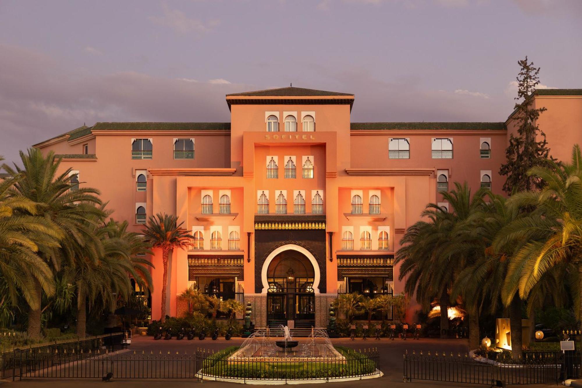 소피텔 마라케시 라운지&스파 외부 사진 The main entrance of the hotel